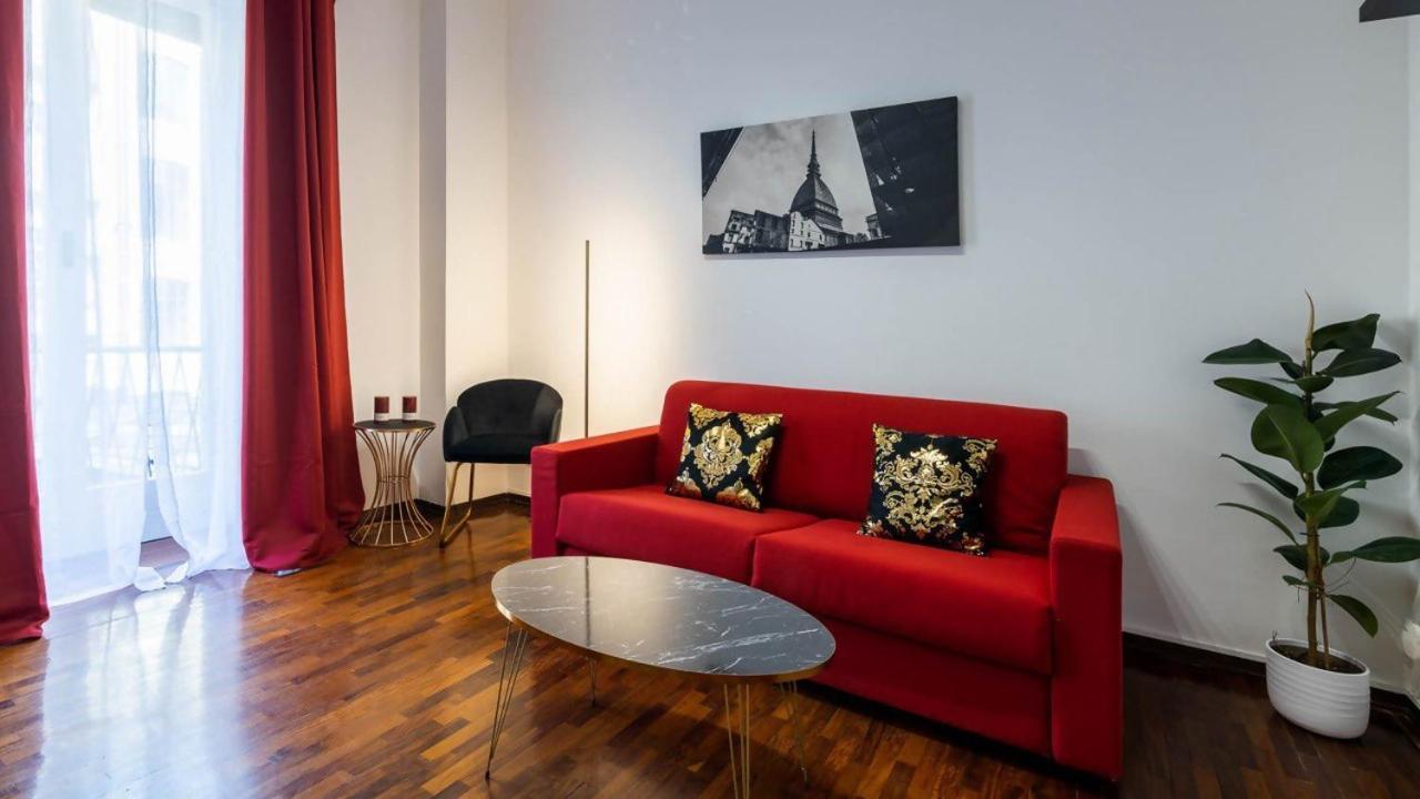 Porta Nuova Centro Elegante Suite Con Wifi 토리노 외부 사진