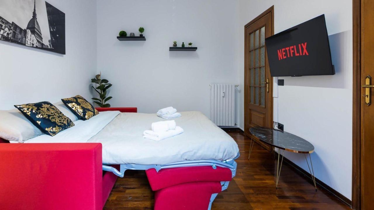 Porta Nuova Centro Elegante Suite Con Wifi 토리노 외부 사진