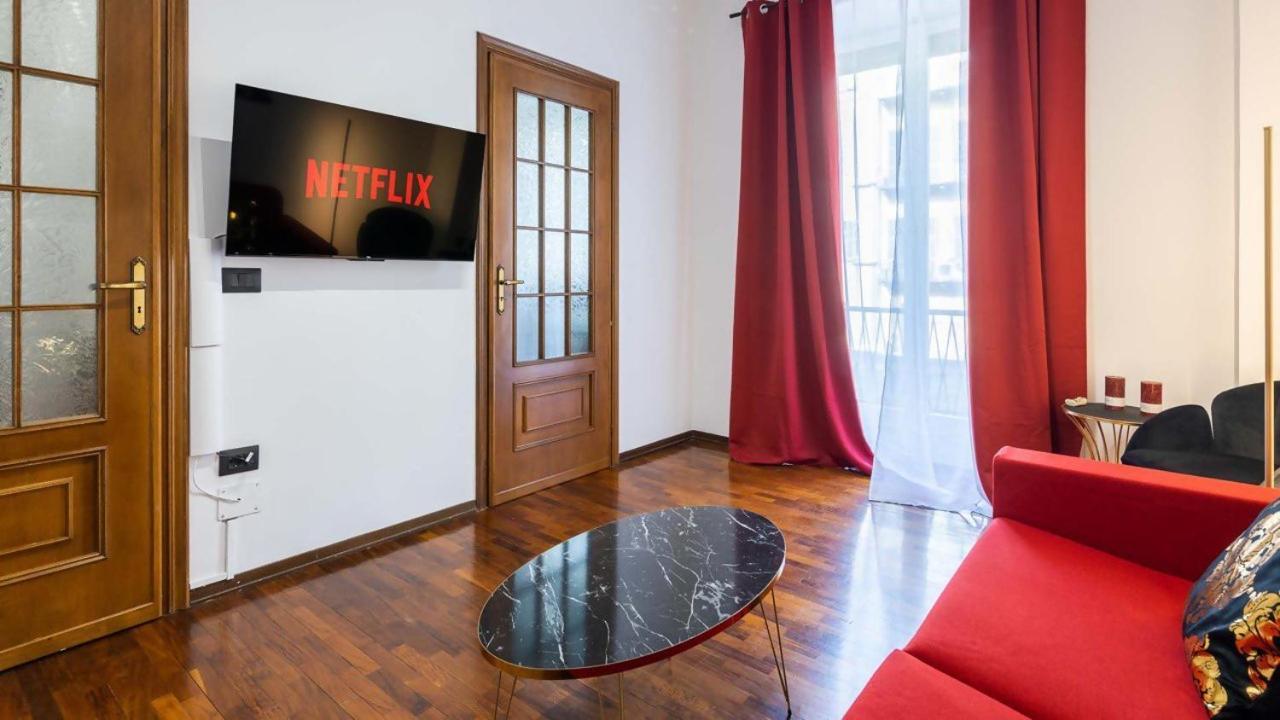 Porta Nuova Centro Elegante Suite Con Wifi 토리노 외부 사진